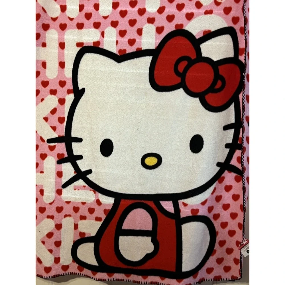 Hello Kitty Blanket by Sanrio Fleece Valentines Hearts 34x51 inches Vintage